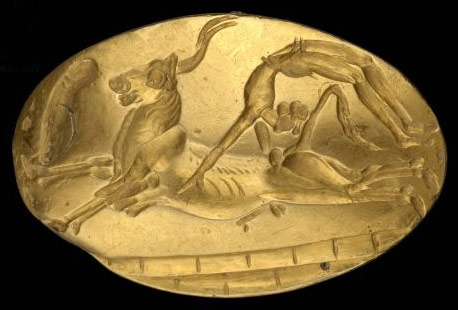 Gold signet ring with bull leaping