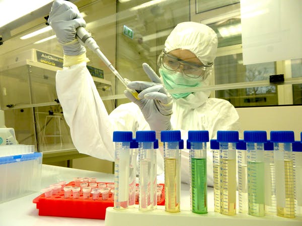 Scientist working in lab on genetics